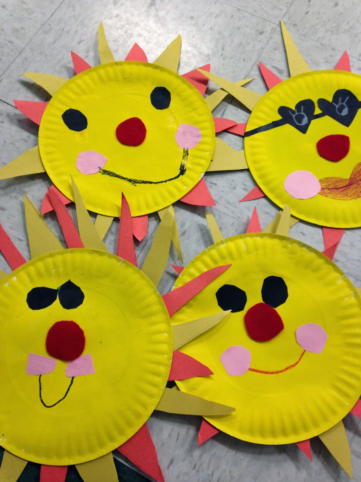Preschool Arts Crafts
 Paper Plate Sun