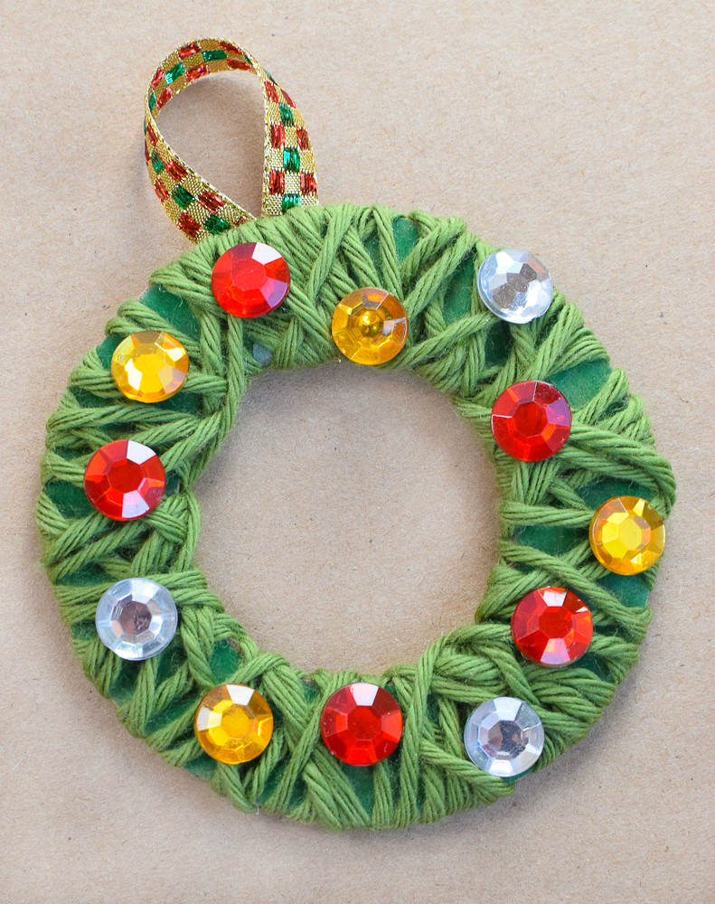Preschool Christmas Ornament Craft Ideas
 Yarn Wrapped Christmas Wreath Ornaments