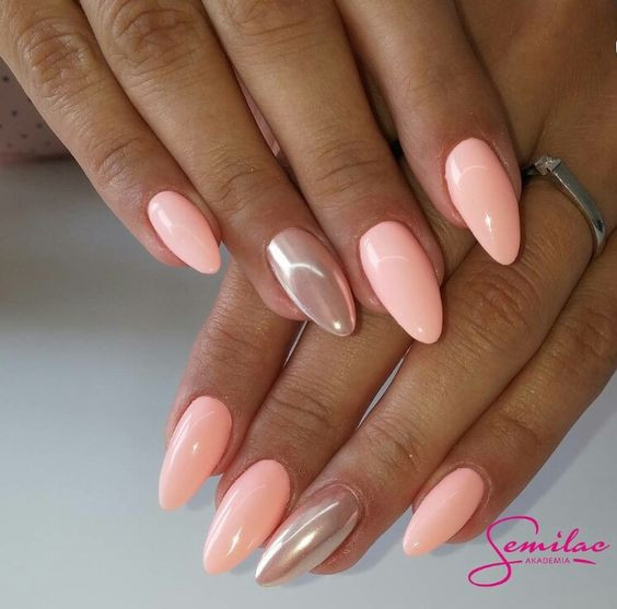 Pretty Gel Nails
 Beautiful pink gel nails with silver accent LadyStyle