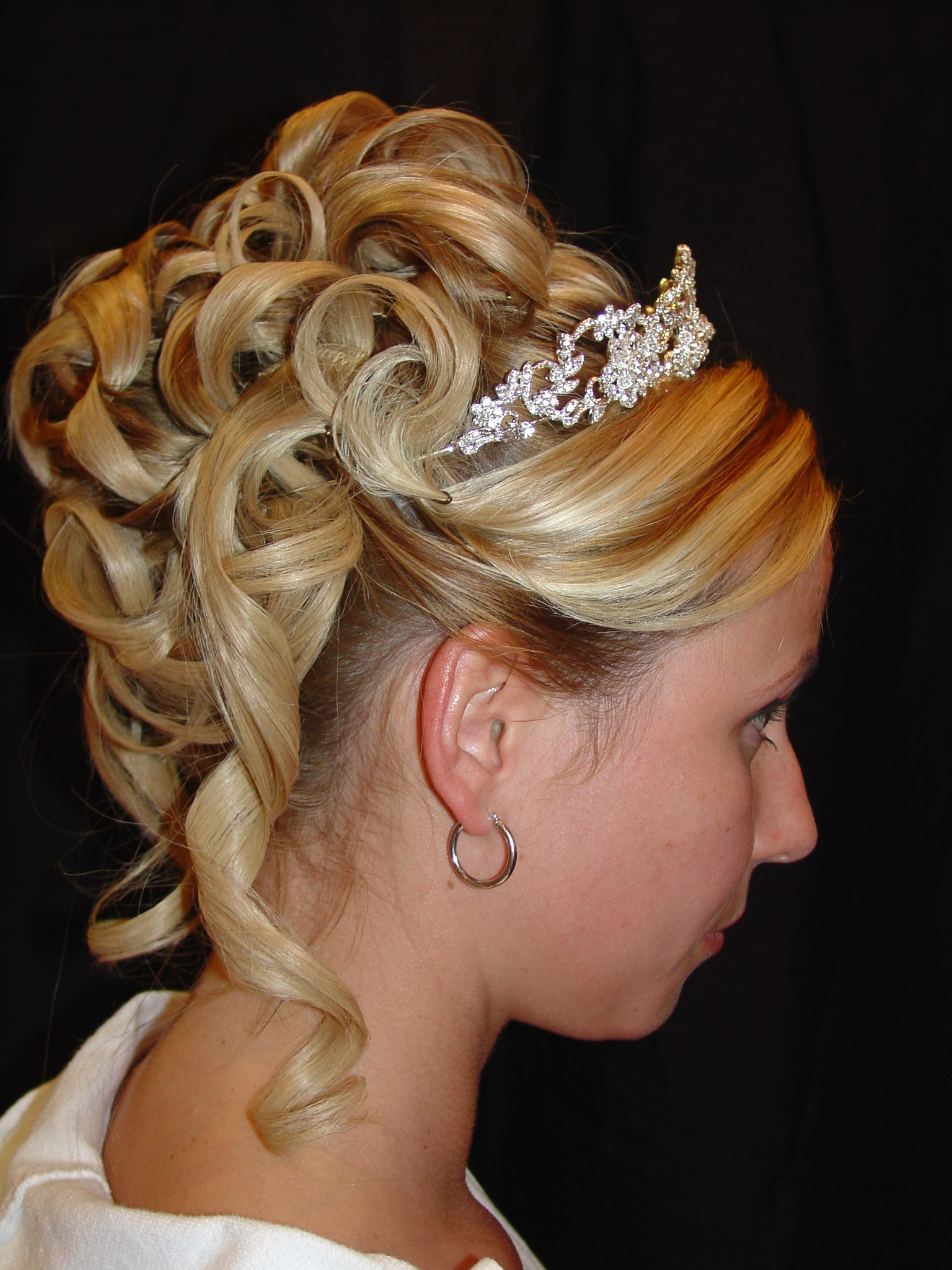 Pretty Hairstyles For Prom
 Updo Hairstyles For Prom