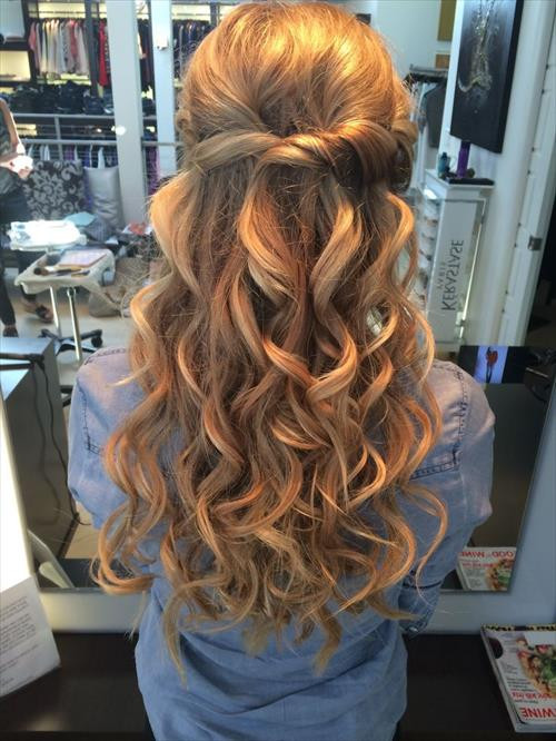 Prom Hairstyle Crossword
 Beste Prom Frisuren für lange Haare FeedPuzzle