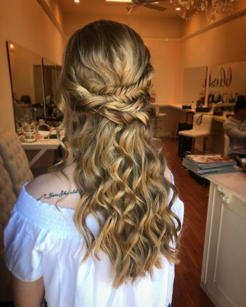 Prom Hairstyles Curled Hair
 18 Stunning Curly Prom Hairstyles for 2020 Updos Down
