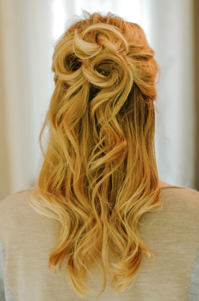 Prom Hairstyles Half Updos
 65 Prom Hairstyles That plement Your Beauty Fave
