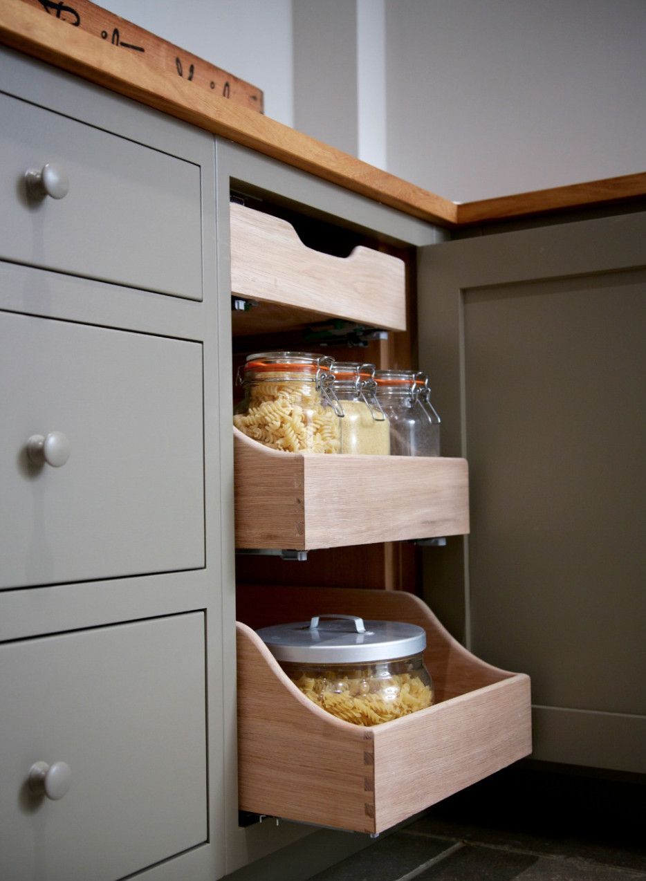 Pull Out Kitchen Storage
 Bespoke Kitchen Storage Ideas