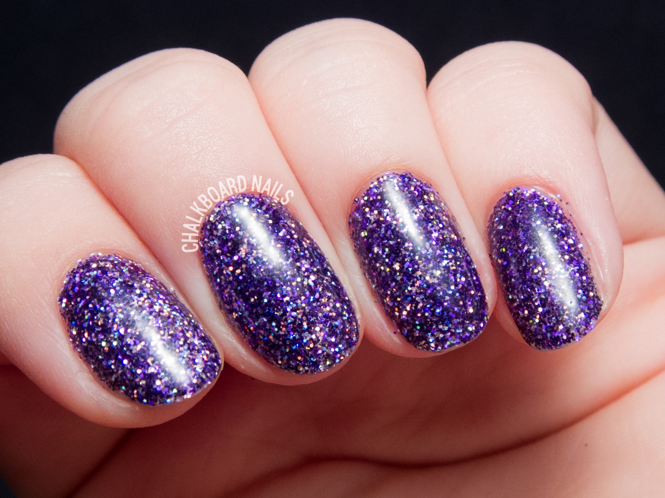 Purple Glitter Nails
 How To Party Like a Rockstar In Purple Glitter Gels