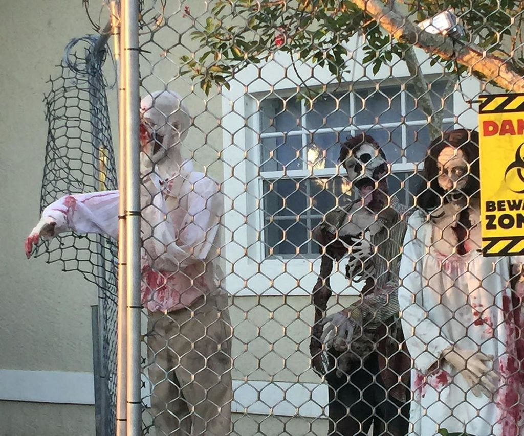 Pvc Halloween Fence
 PVC Zombies and Fence Halloween Decoration 8 Steps with