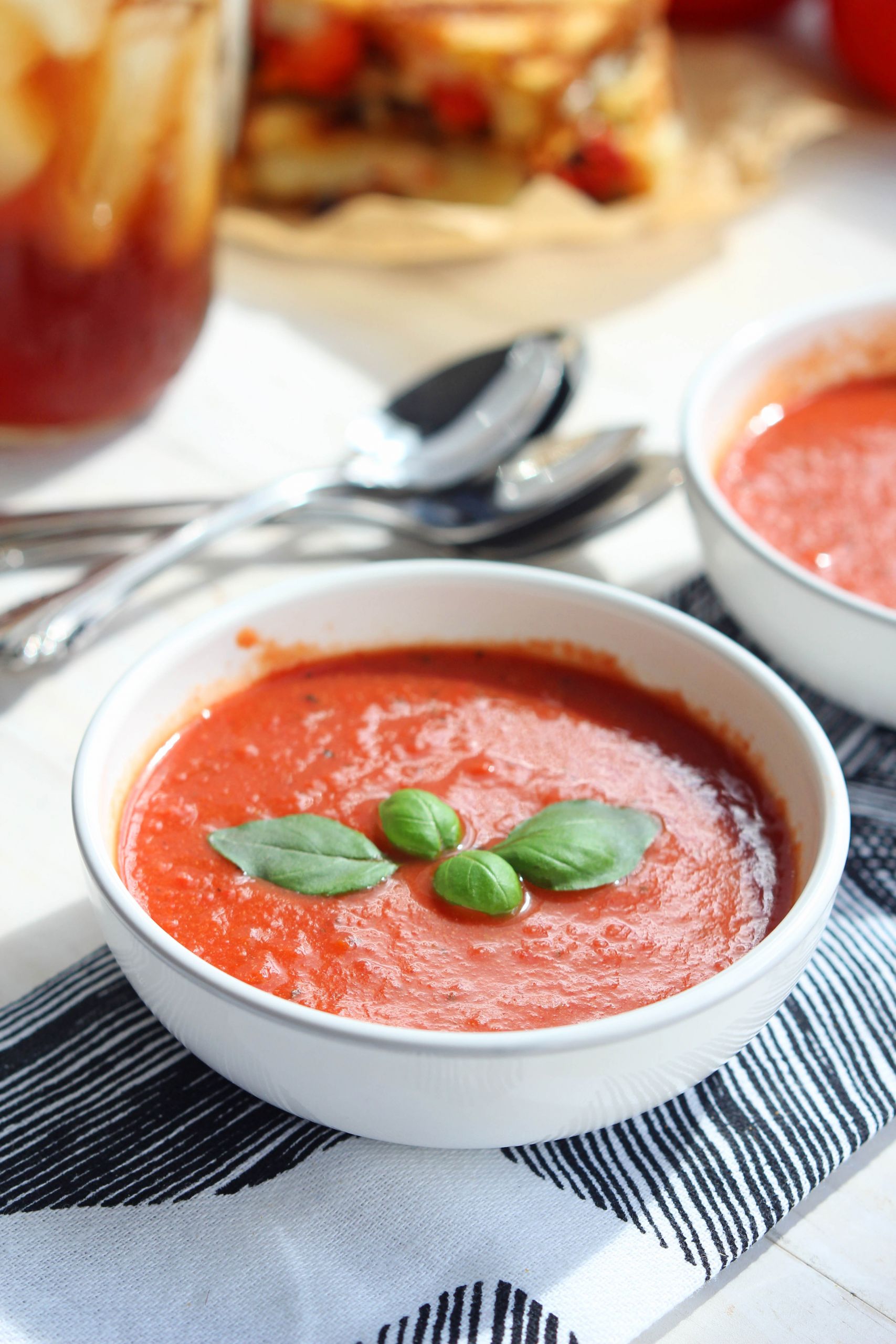 Quick Tomato Soup
 Quick and easy Tomato Soup