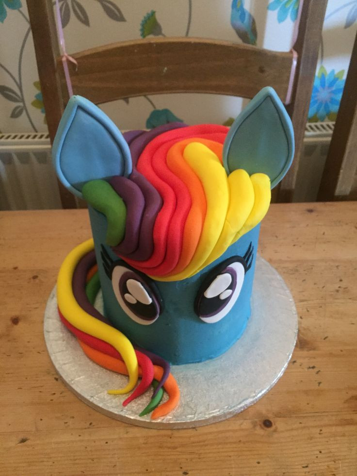 Rainbow Dash Birthday Cake
 Best 25 Rainbow dash cake ideas on Pinterest