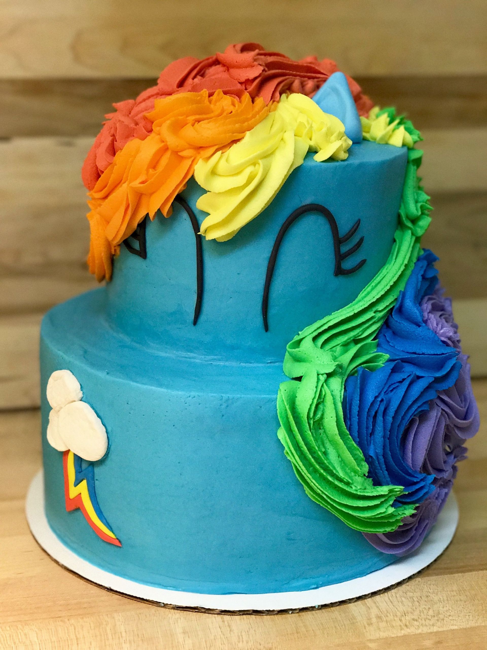 Rainbow Dash Birthday Cake
 Rainbow Dash unicorn cake My Little Pony