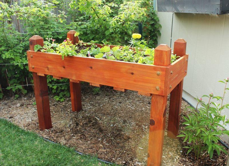 Raised Planter Boxes DIY
 DIY Raised Planter Box – A Step by Step Building Guide