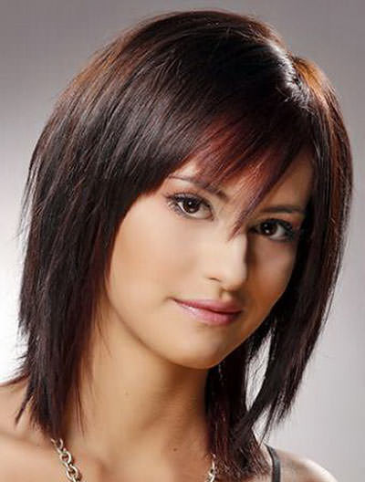 Razor Cut Hairstyles For Medium Length Hair
 4 Razor Cut Hairstyles For Women Over 40