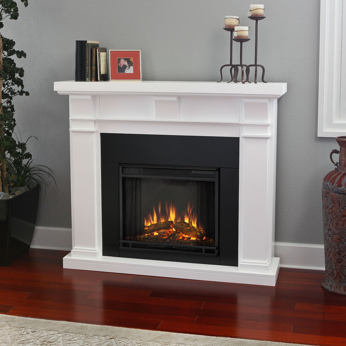 Real Flame White Electric Fireplace
 Real Flame Porter Electric Fireplace in White