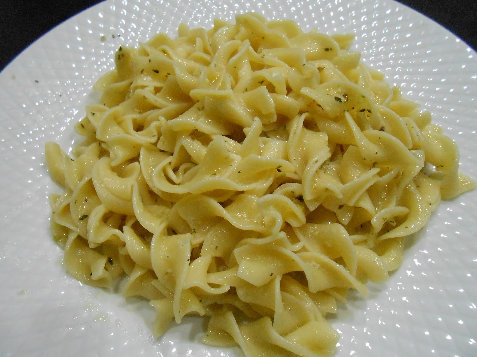 Recipe Using Egg Noodles
 Curts Delectable Creations 5 Min Garlic Buttered Parmesan