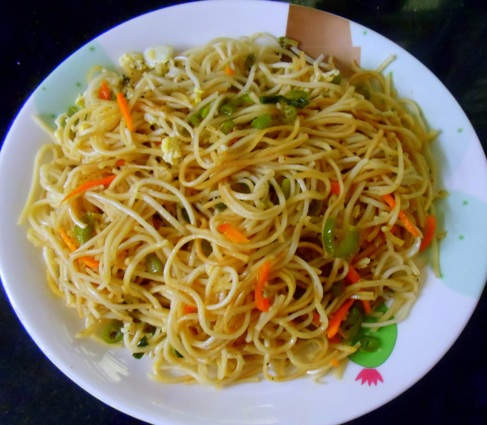 Recipe With Egg Noodles And Chicken
 Weekend Lunch Sorted How To Cook Egg Chicken Noodles