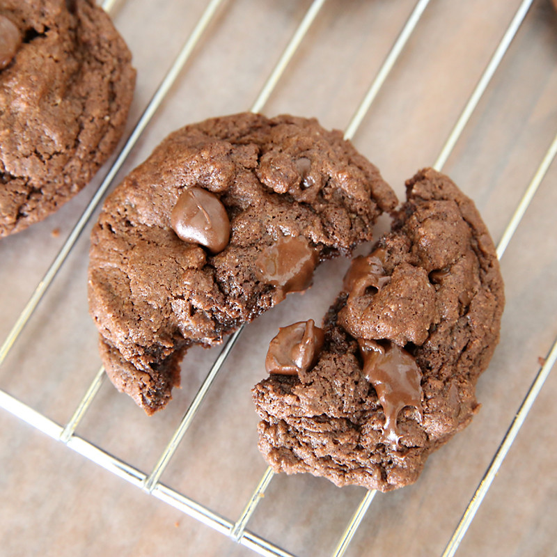 Recipes For Cake Mix Cookies
 quick & easy double chocolate chip cookies from a cake