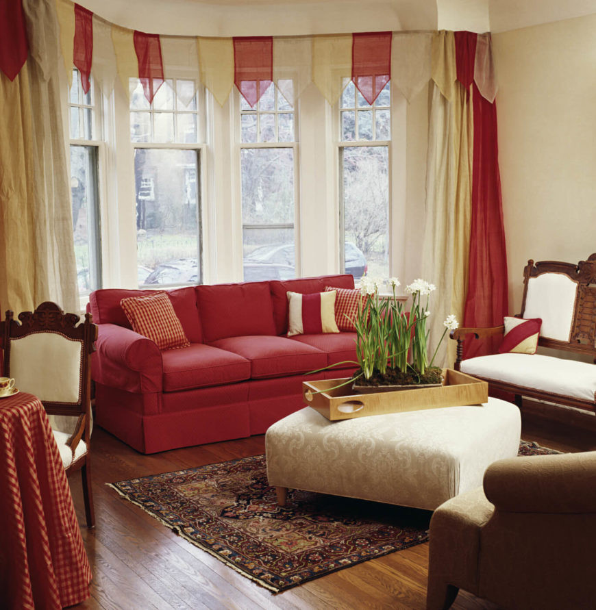 Red Curtains For Living Room
 53 Living Rooms with Curtains and Drapes Eclectic Variety
