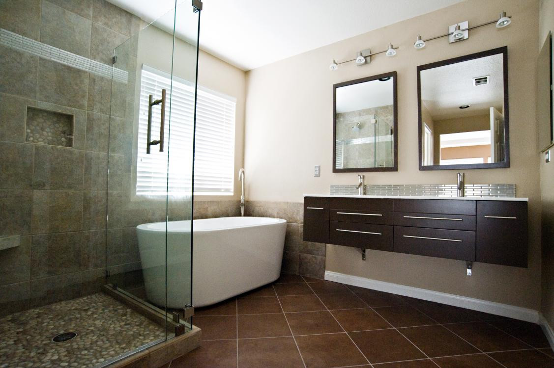 Remodeling Your Bathroom
 3 Key Benefits to Remodeling Your Bathroom