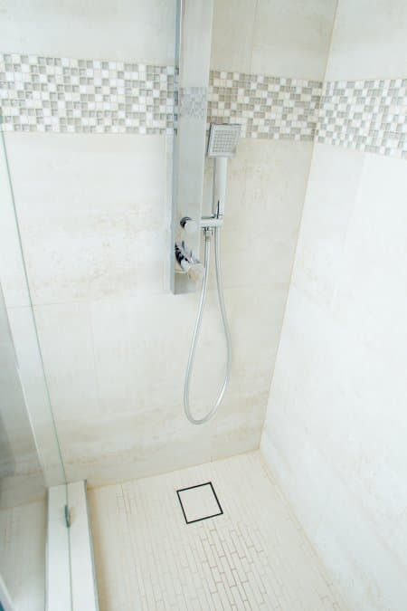 Replace Tile In Bathroom
 How Much Does Bathroom Tile Repair Cost