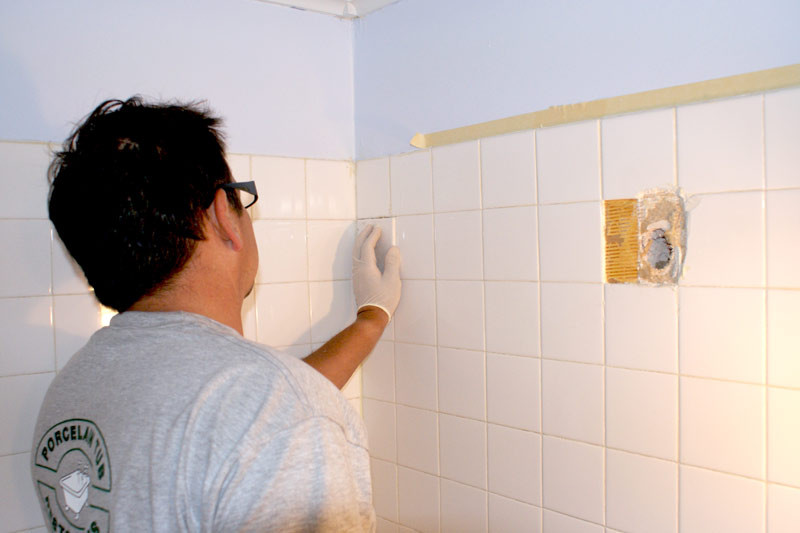 Replace Tile In Bathroom
 Ceramic Tile Repair Services