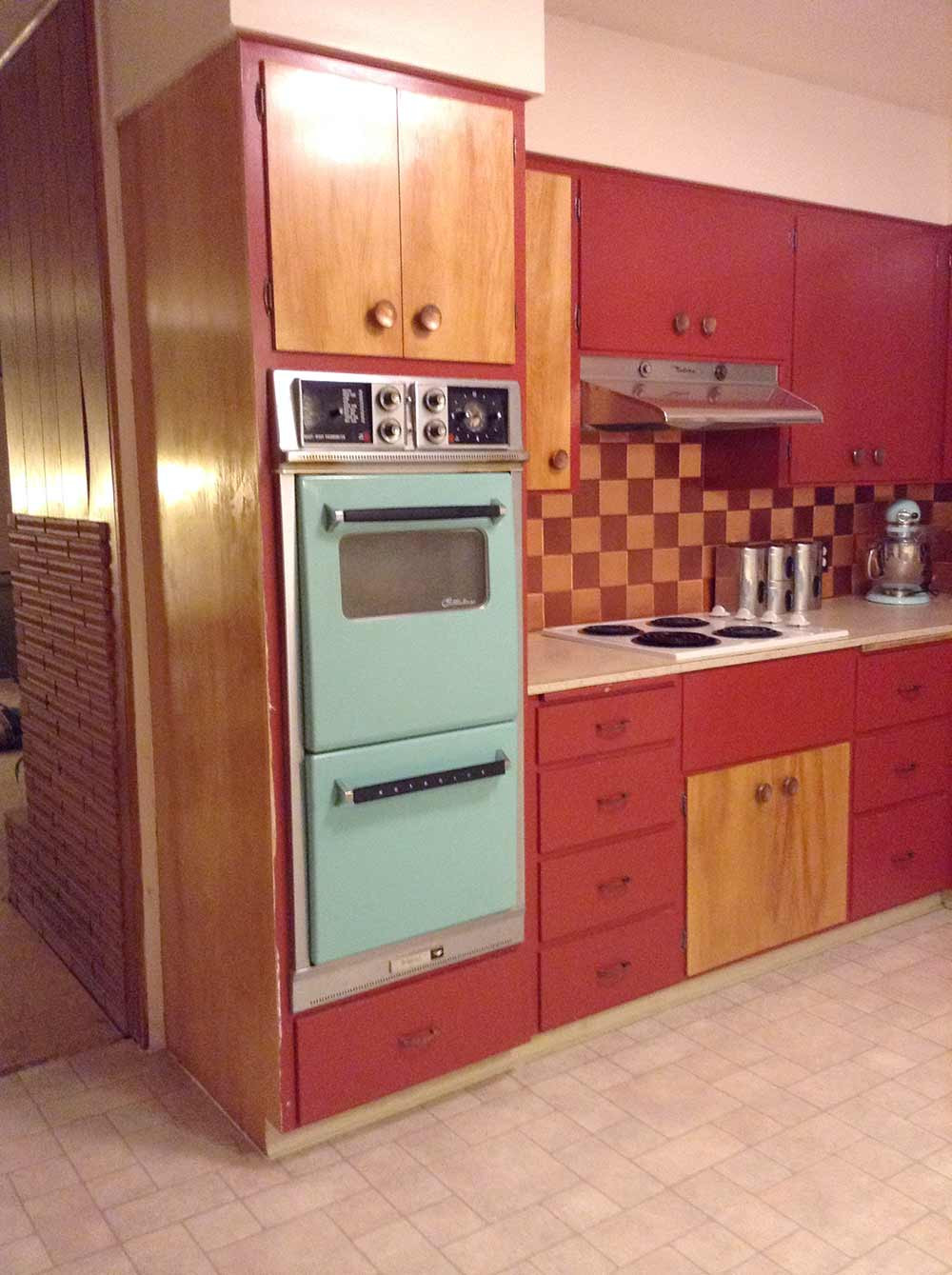 Retro Kitchen Countertops
 Flooring and countertops for Shannan s 1950s kitchen