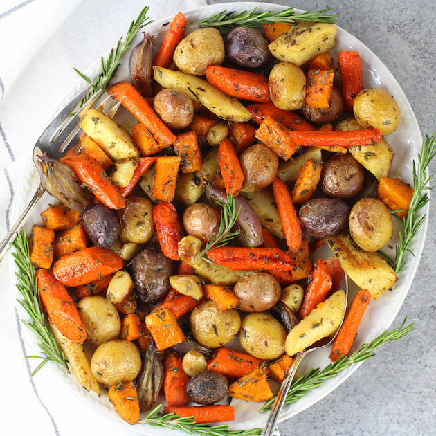 Roasted Fall Vegetables
 Roasted Fall Ve ables with Rosemary