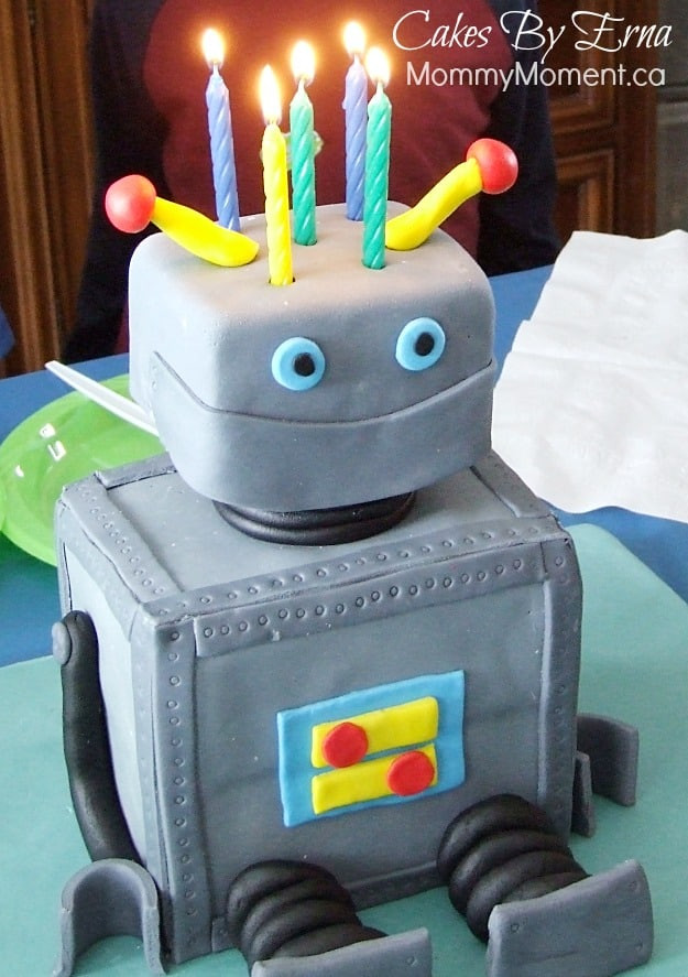 Robot Birthday Cake
 Robot Birthday Cake Mommy Moment