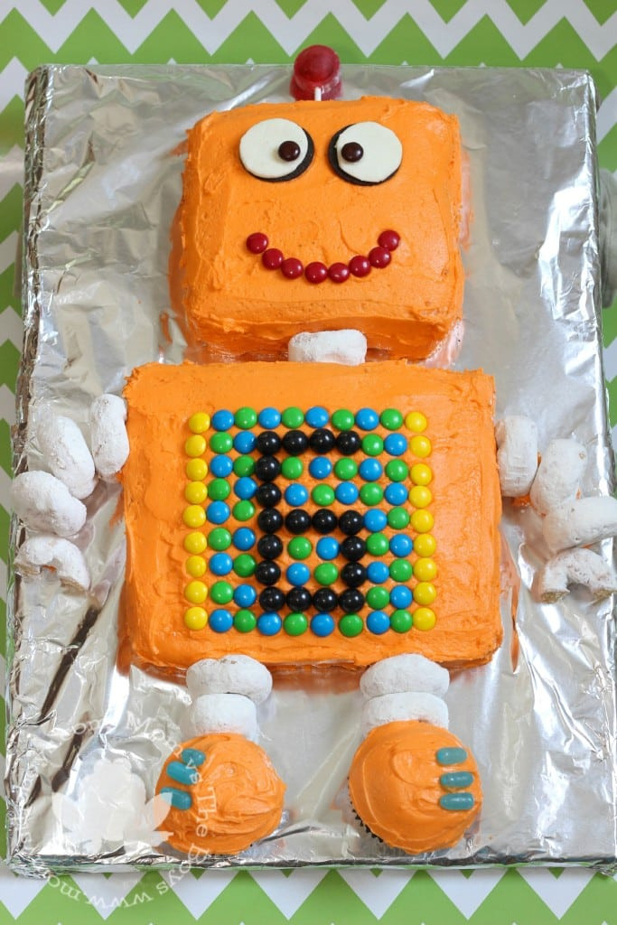 Robot Birthday Cake
 Robot Cake for a Robot themed Birthday Party Mom vs the Boys