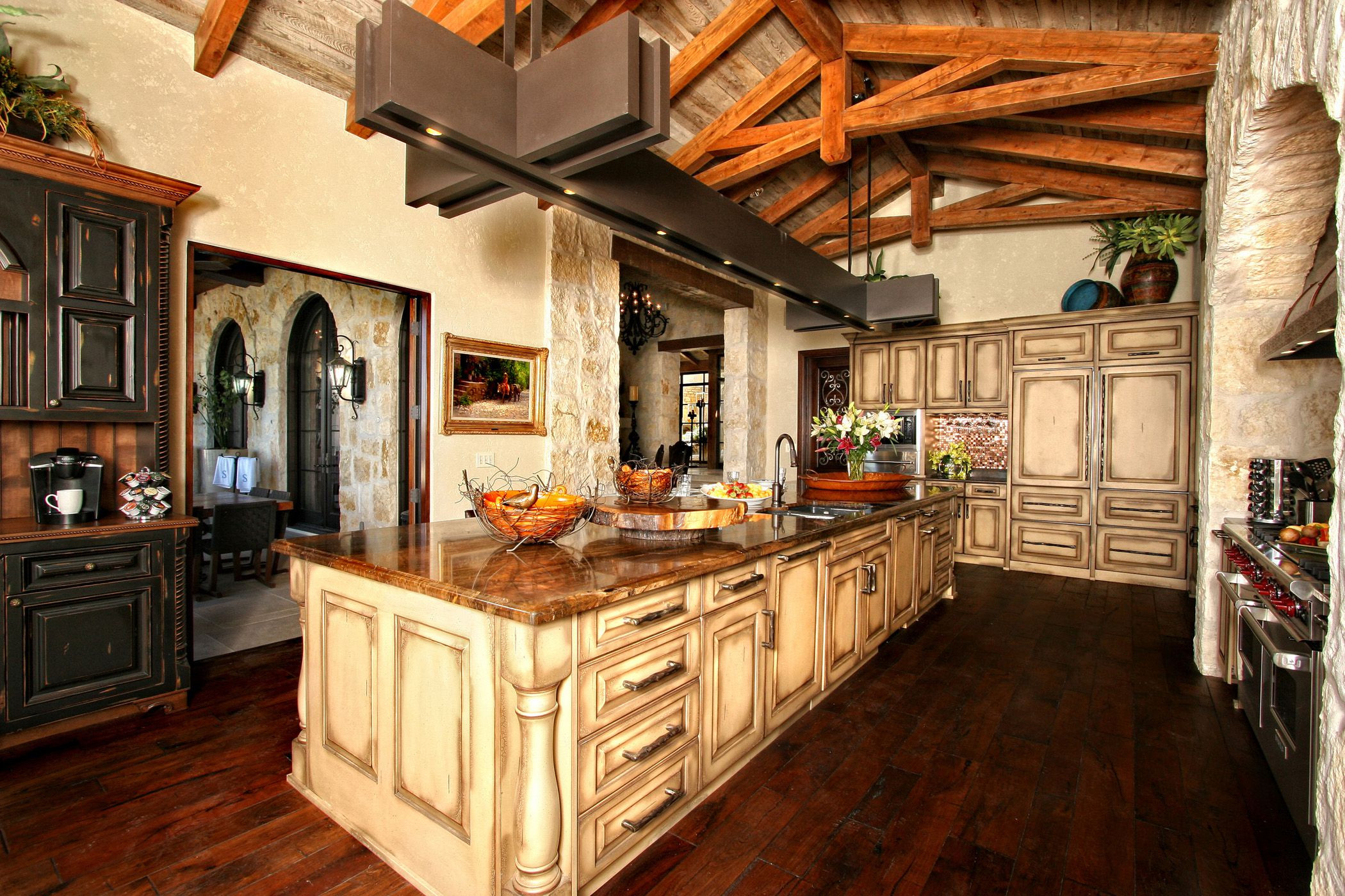 Rustic Kitchen Decor
 Charming Rustic Kitchen Ideas and Inspirations Traba Homes