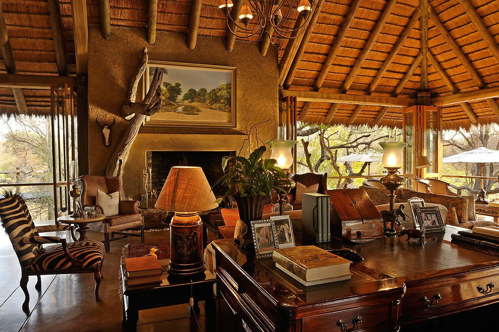 Safari Decor For Living Room
 Take a Walk on the Wild Side Safari Decorating