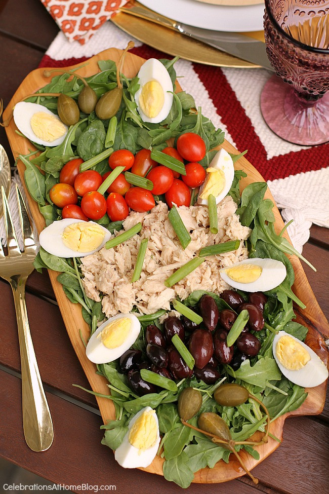 Salad Ideas For Dinner Party
 Light Rustic Dinner Menu for a Casual Party at Home