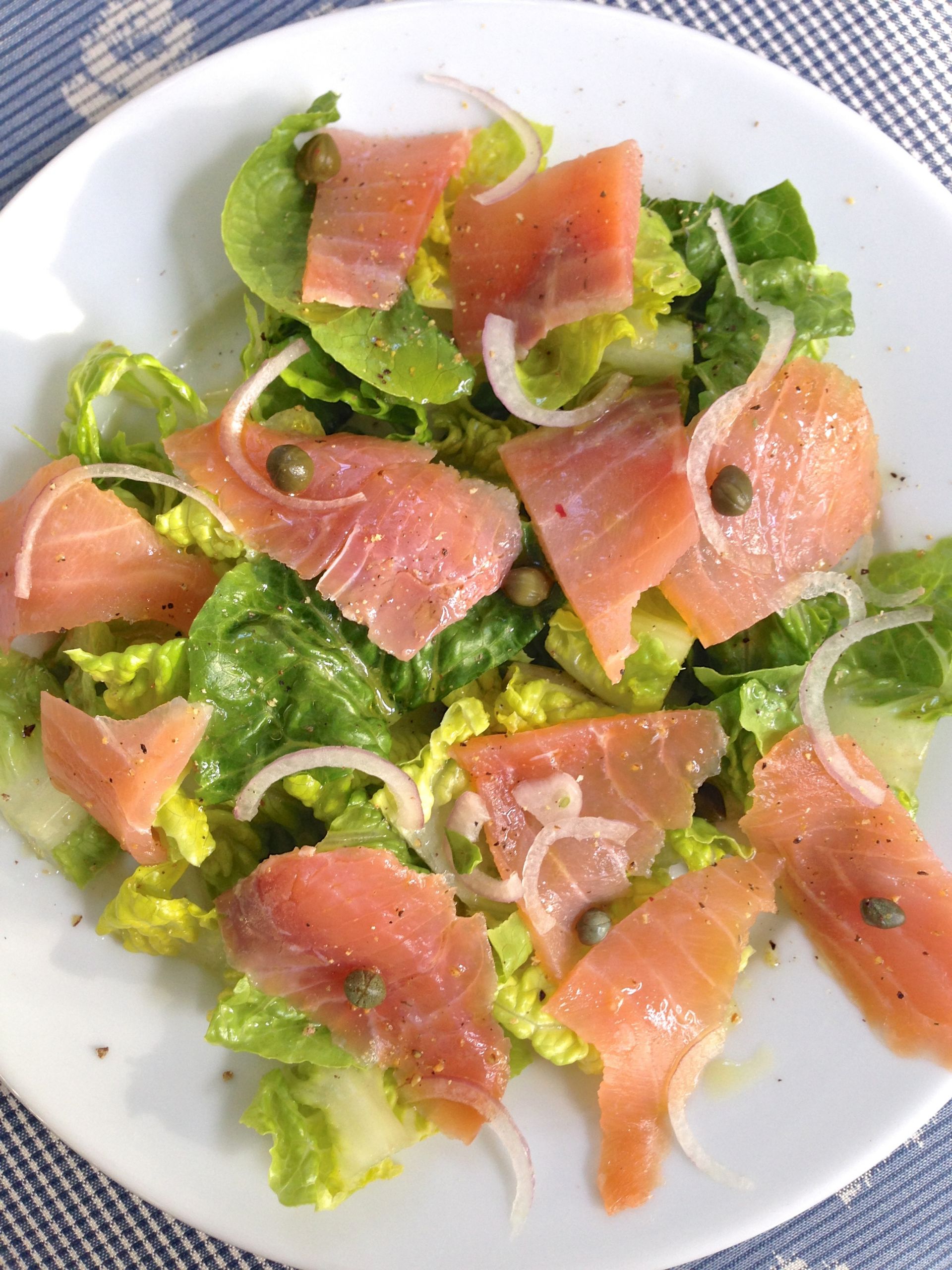 Salad With Smoked Salmon
 Romaine Salad with Smoked Salmon Laughter and Lemonade