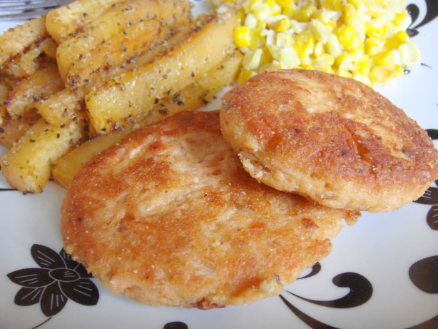 Salmon Patties Recipes With Cornmeal
 Southern Fried Salmon Patties Recipe Food