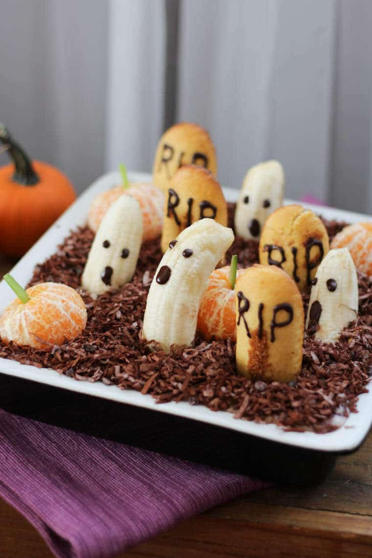 Scary Halloween Desserts
 Healthy Halloween Dessert Dip Edible Graveyard
