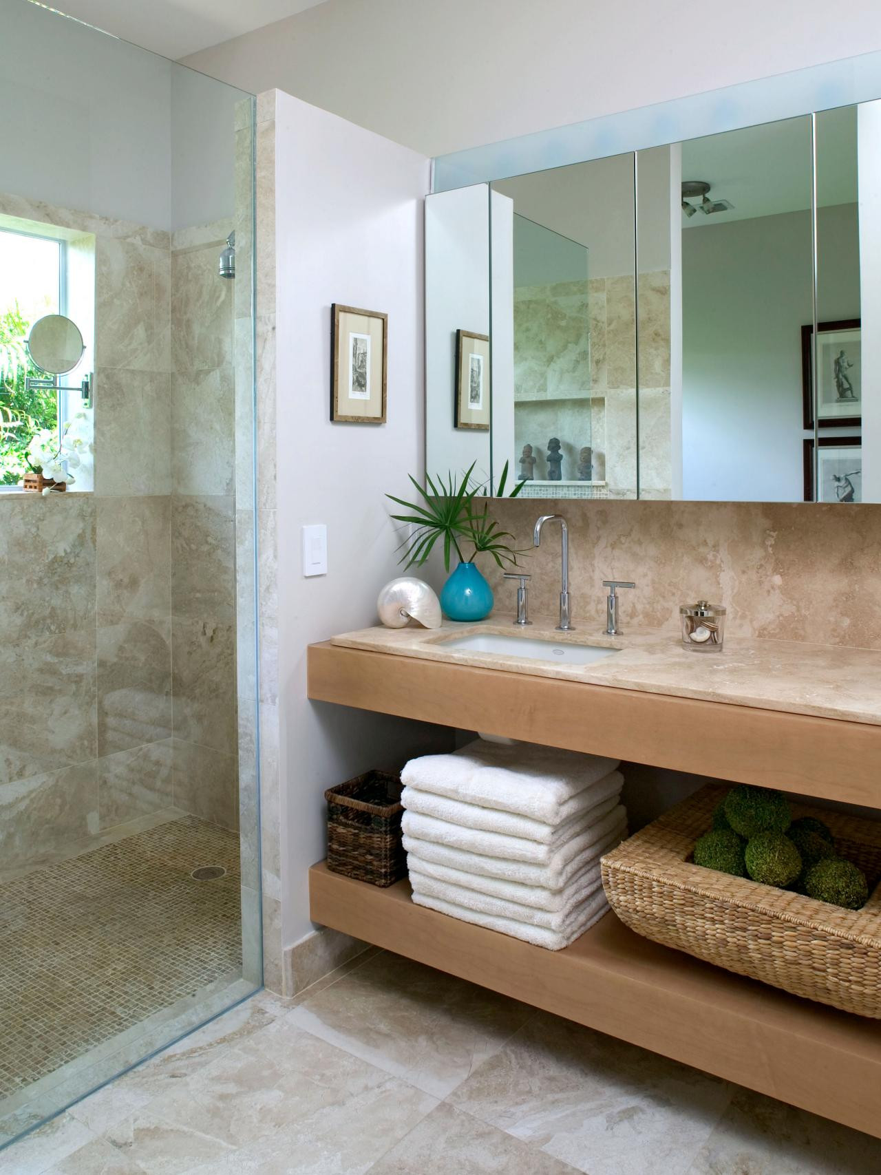 Seashell Bathroom Decor
 85 Ideas about Nautical Bathroom Decor TheyDesign