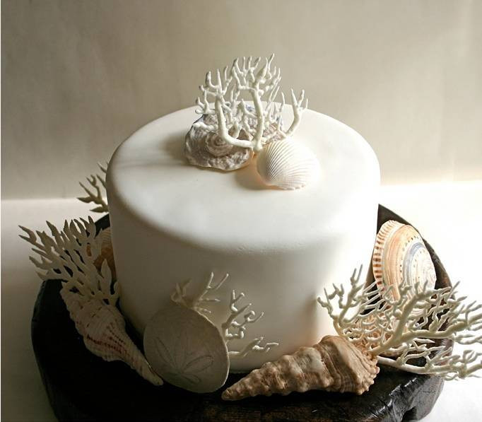 Seashell Wedding Cake
 Seashell Wedding Inspiration