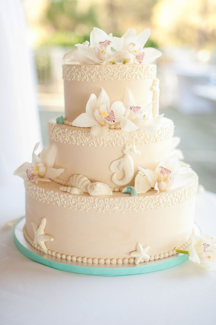 Seashell Wedding Cake
 Beach Themed Wedding Cake with Seashells and Seahorses
