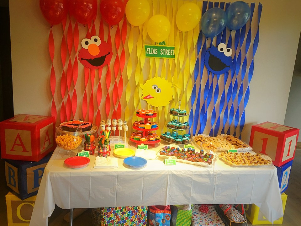Sesame Street Birthday Decorations
 Sesame Street 1st Birthday Party Kickin’ It With Kim