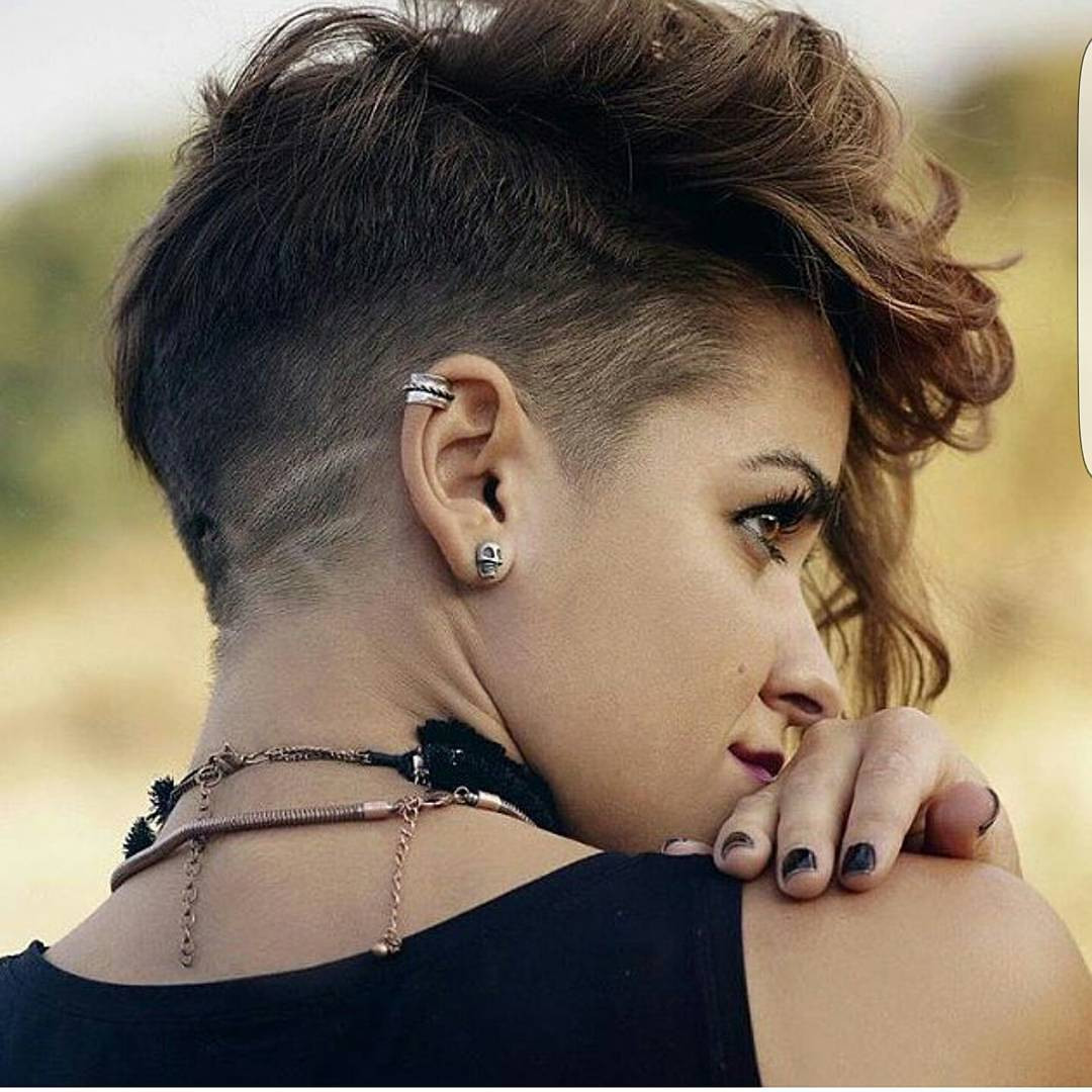 Sexy Medium Hairstyles
 30 Trendy Short Hairstyles for Thick Hair 2020