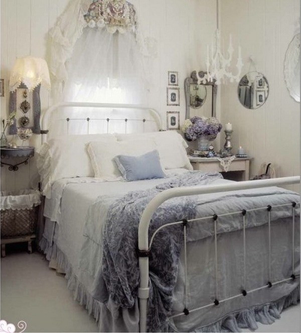 Shabby Chic Bedroom Pictures
 33 Cute And Simple Shabby Chic Bedroom Decorating Ideas