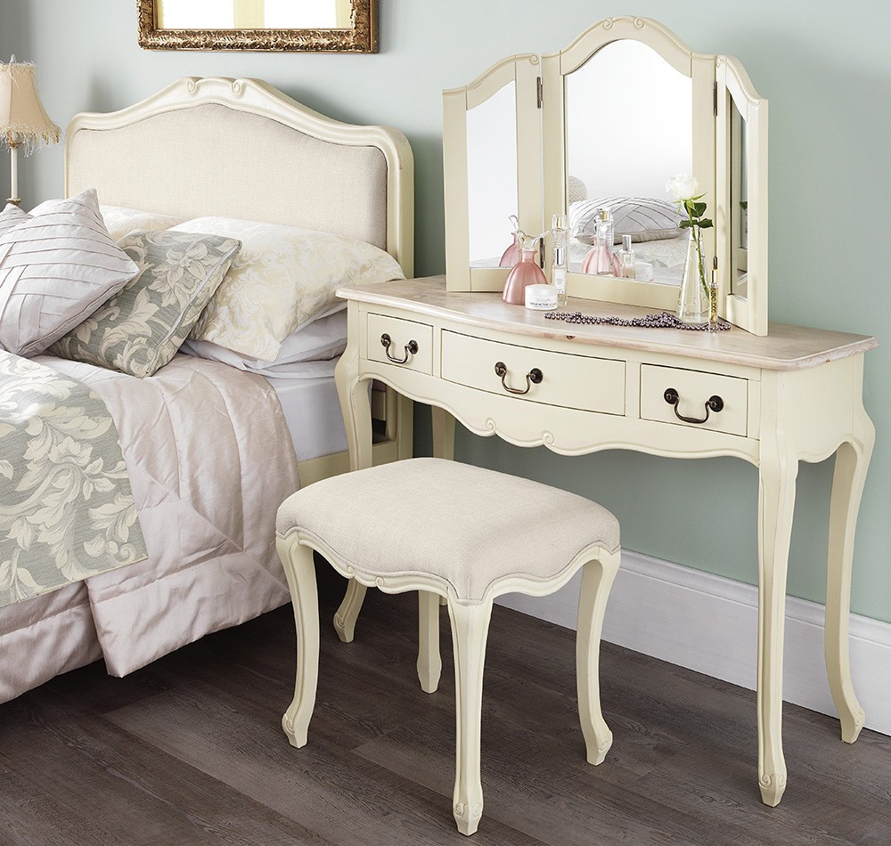 Shabby Chic Bedroom Set
 Shabby Chic Champagne Dressing Table Mirror