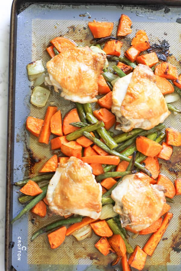 Sheet Pan Chicken Thighs And Vegetables
 Sheet Pan Crispy Baked Chicken Thighs and Ve ables Recipe