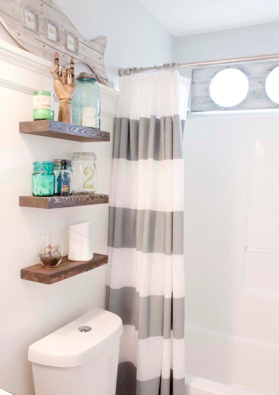 Shelves For Bathroom Wall
 Best Bathroom Wall Shelving Idea to Adorn Your Room