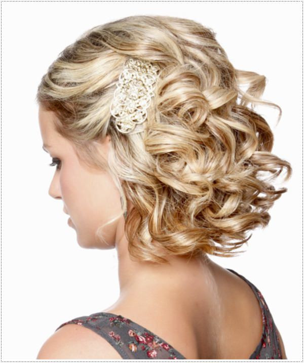 Short Hair Hairstyles For Prom
 30 Amazing Prom Hairstyles & Ideas
