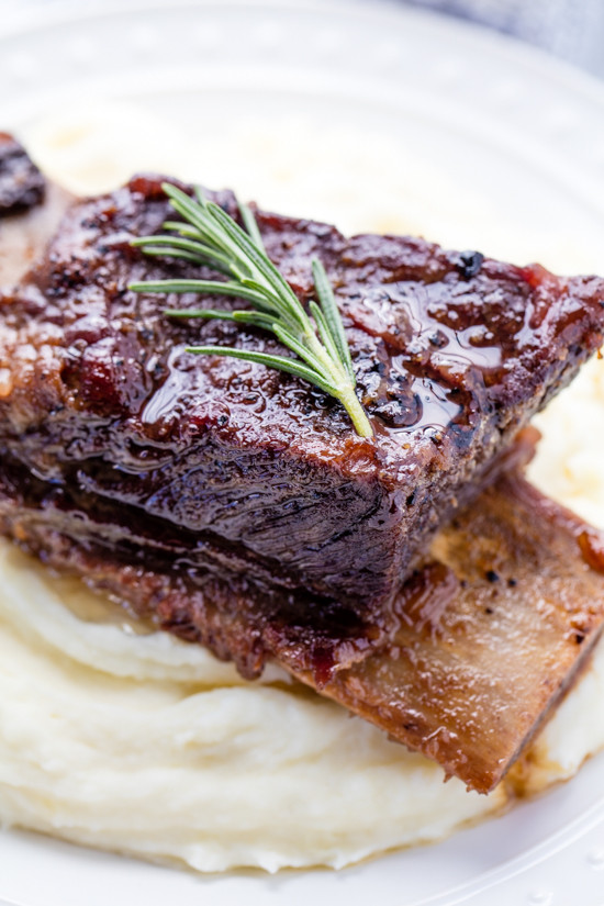 Short Ribs Of Beef
 Classic Braised Beef Short Ribs