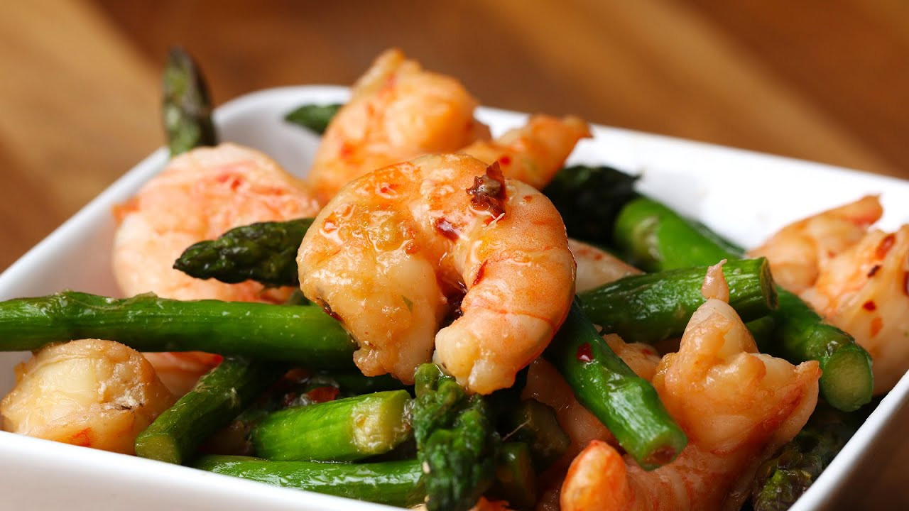 Shrimp And Asparagus Stir-Fry
 Shrimp And Asparagus Stir Fry Under 300 Calories