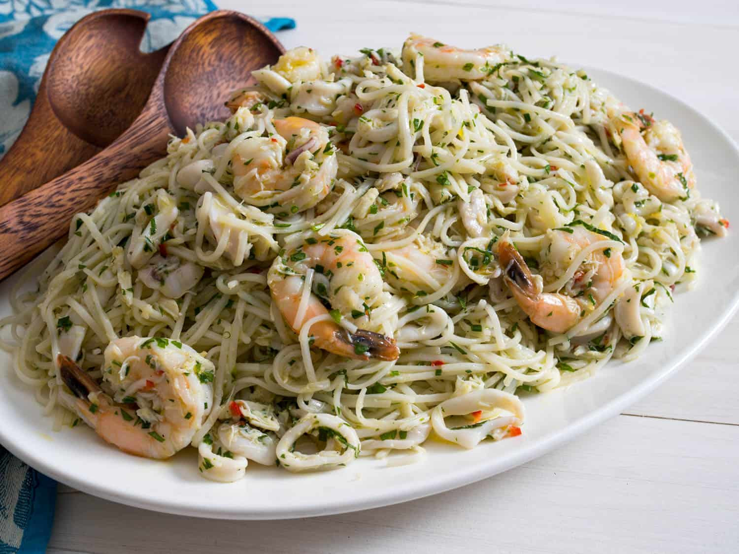 Shrimp And Noodles Recipe
 A Scrumptious Healthy Treat to Enjoy Seafood Pasta Recipes