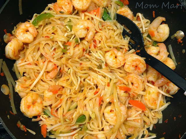 Shrimp And Noodles Recipe
 Mom Mart Keeping dinner light with Thai Shrimp Noodles