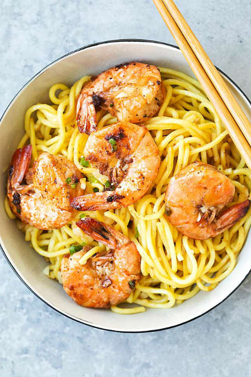 Shrimp And Noodles Recipe
 Shrimp Garlic Noodles Recipe Best Crafts and Recipes