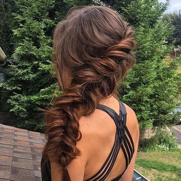 Side Swept Prom Hairstyles
 21 Pretty Side Swept Hairstyles for Prom