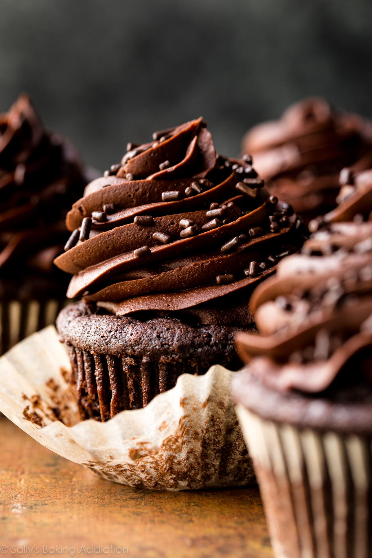 Simple Chocolate Cupcakes Recipes
 Super Moist Chocolate Cupcakes